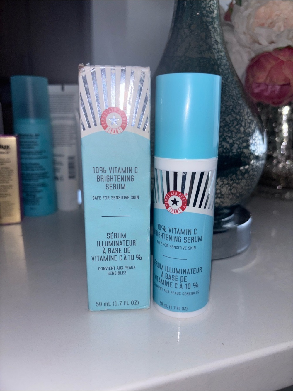 First Aid Beauty 10% Vitamin C Brightening Serum 50ml